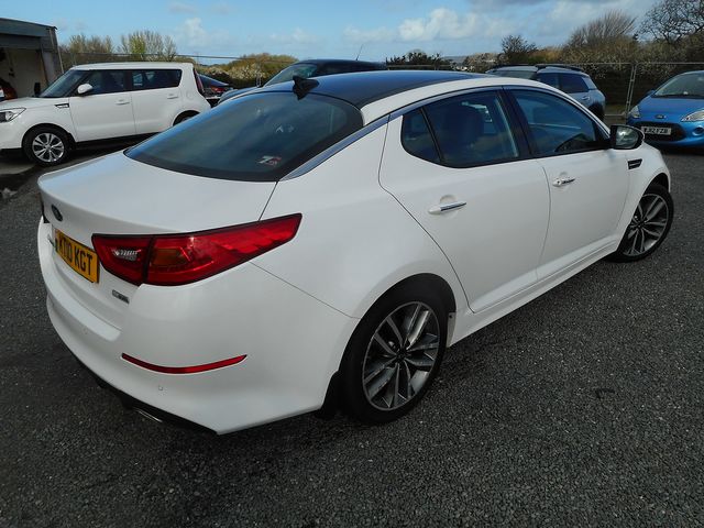 2014 KIA Optima 3 1.7 CRDi 134bhp 6-speed manual ISG - Picture 4