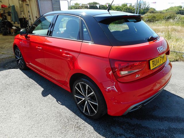 2014 AUDI A1 Sportback 1.6 TDI S line Style Edition 105PS - Picture 5