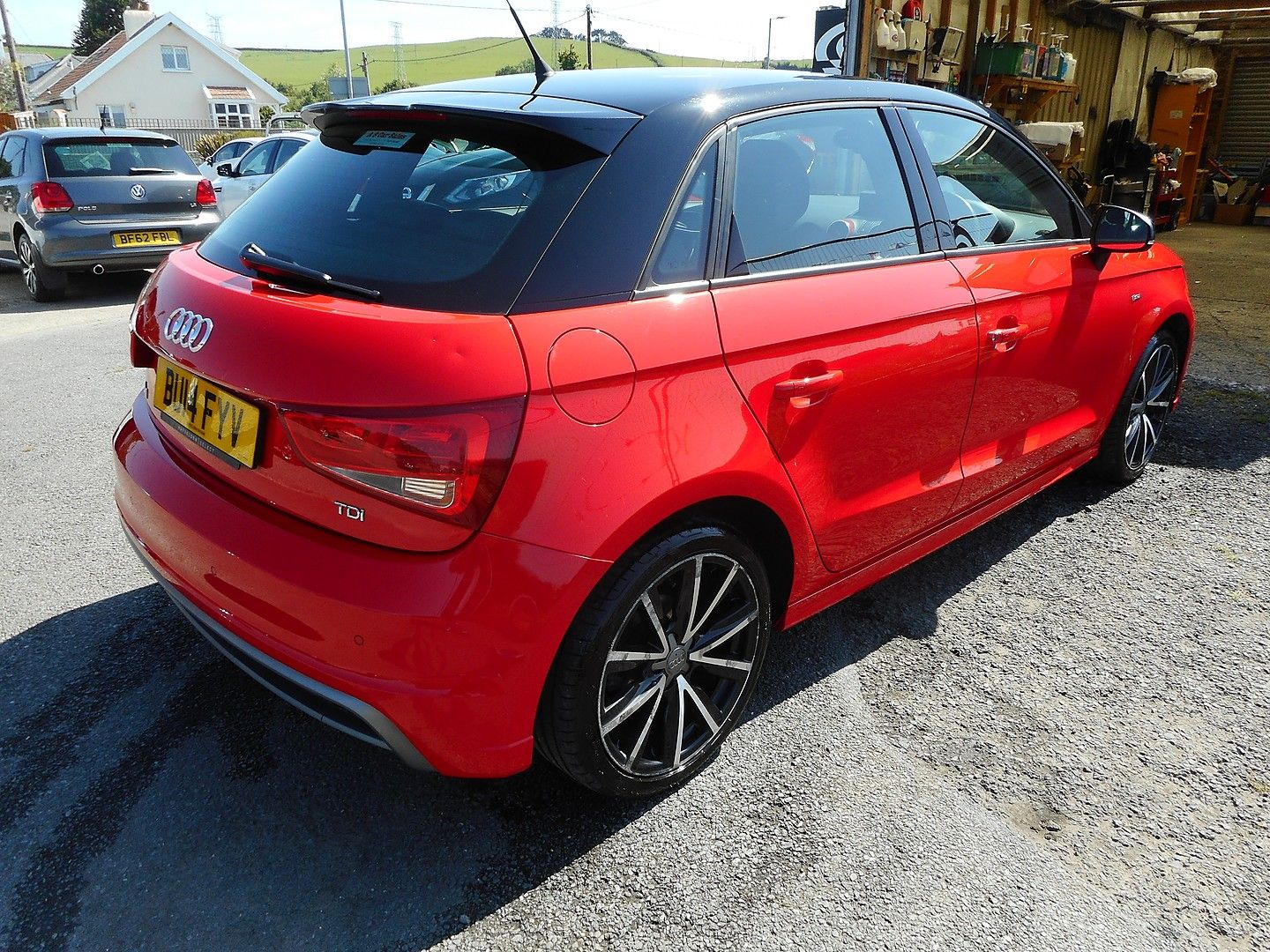 AUDI A1 Sportback 1.6 TDI S line Style Edition 105PS (2014) - Picture 3
