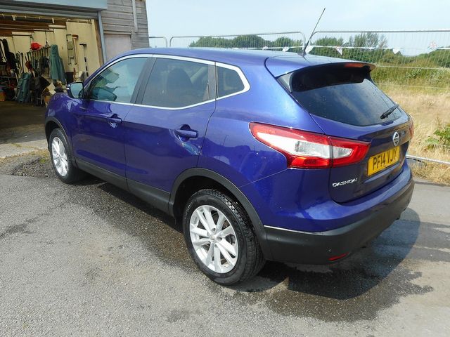 2014 NISSAN QASHQAI Acenta Premium 1.5 dCi 110PS - Picture 3