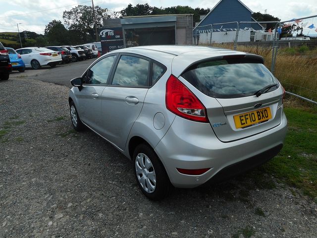 2010 FORD Fiesta ECOnetic 1.6 TDCi095 DPF - Picture 3