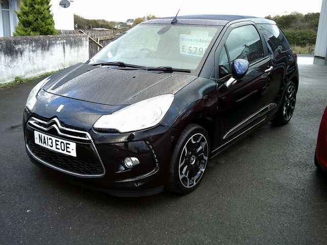 2013 CITROEN DS3 Cabrio VTi 120 DStyle - Picture 2