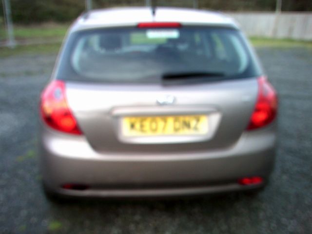 2007 KIA cee'd 1.6 SR Automatic - Picture 5