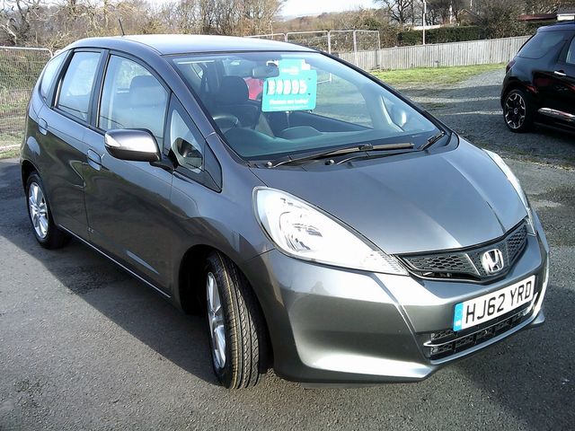 2012 HONDA Jazz 1.4 i-VTEC ES - Picture 3