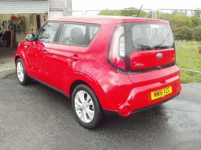 2016 KIA Soul 1.6 CRDI Connect Auto - Picture 3