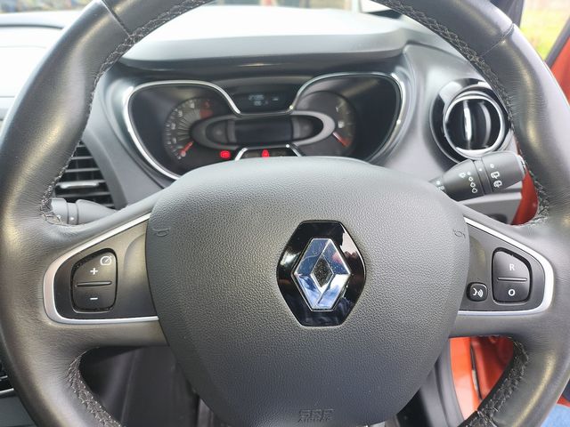 2016 RENAULT Captur Dynamique Nav dCi 90 - Picture 3