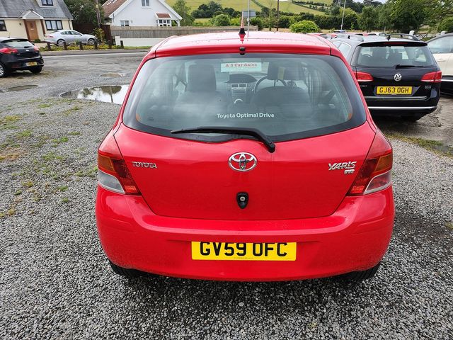 2009 TOYOTA Yaris 1.33 VVT-i TR - Picture 4