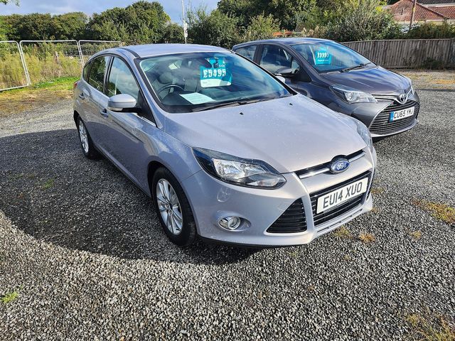 2014 FORD Focus Titanium Navigator 1.6 TDCi 115 PS - Picture 3