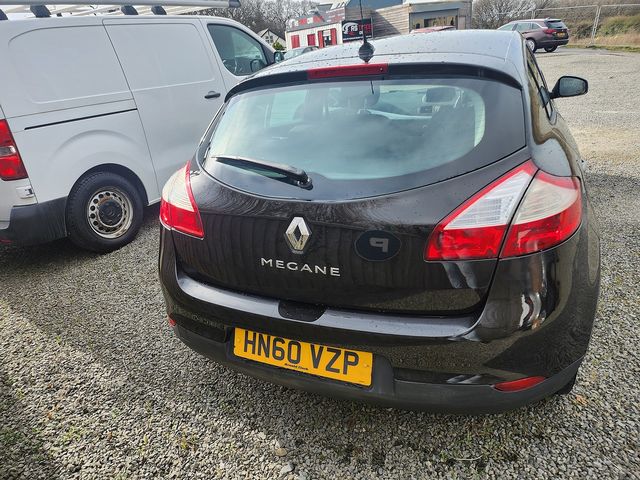 2010 RENAULT Mégane Coupe Dynamique TomTom 1.6 110 - Picture 4