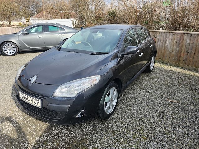 2010 RENAULT Mégane Coupe Dynamique TomTom 1.6 110 - Picture 5