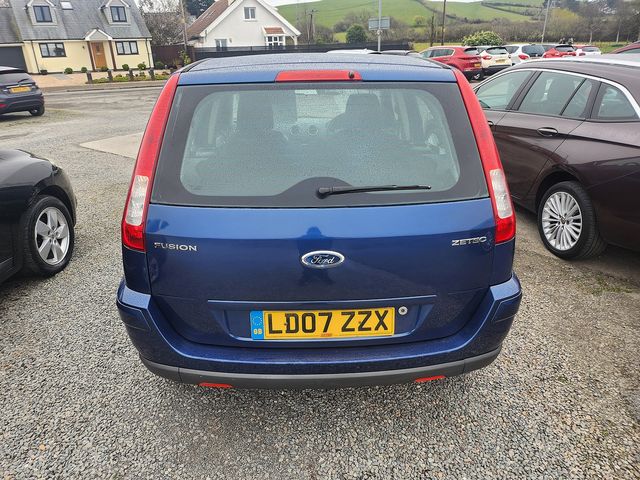 2007 FORD Fusion 1.4 16v Zetec Climate - Picture 4