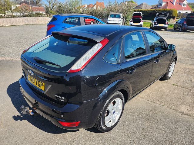 2010 FORD Focus Style 1.6 100 S4 Automatic - Picture 5