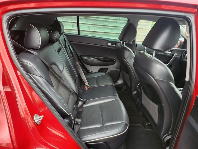 2016 KIA Sportage 2.0 CRDi KX-3 AWD - Picture 2