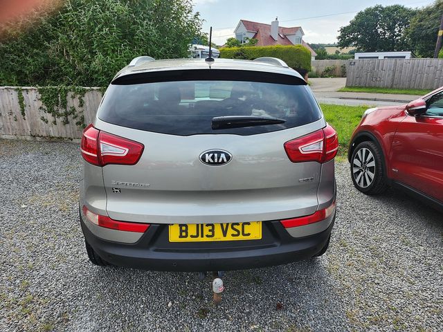 2013 KIA Sportage 2.0 CRDi KX-3 Sat Nav AWD - Picture 4