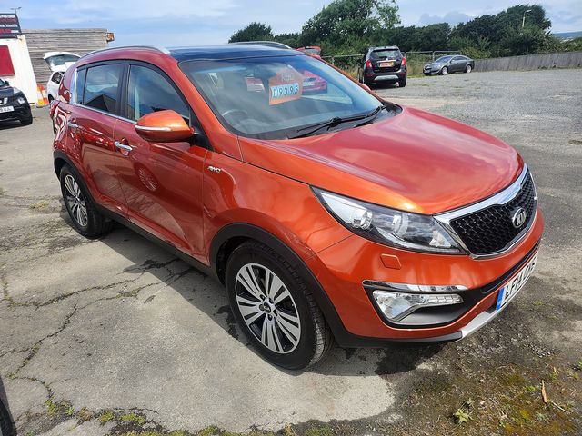 2014 KIA Sportage 2.0 CRDi KX-3 Sat Nav AWD Auto - Picture 3