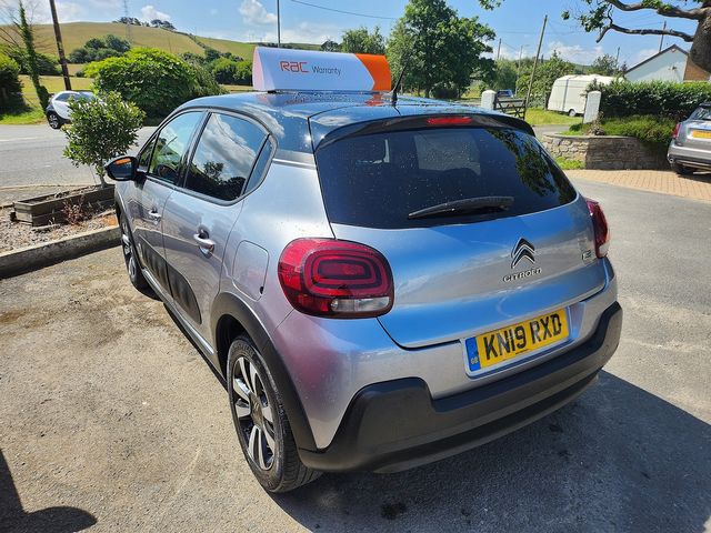 2019 CITROEN C3 PureTech 110 S&S Flair - Picture 5
