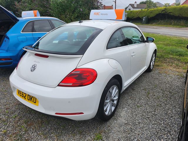 2012 VOLKSWAGEN Beetle Design 2.0 TDI 6 speed manual - Picture 4