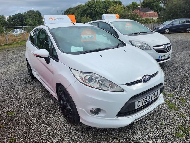 2012 FORD Fiesta Metal 1.6 134 - Picture 3