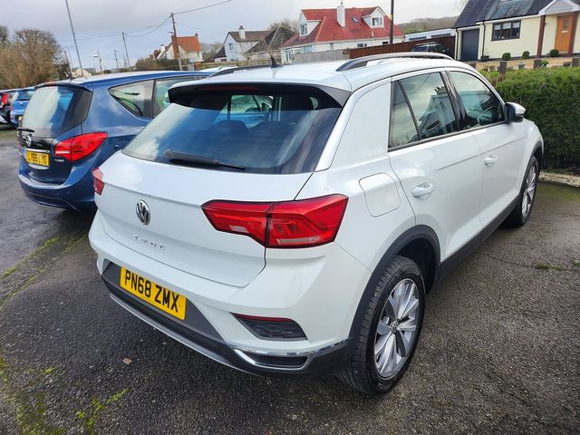 2018 VOLKSWAGEN T-Roc SE 1.0 TSI 115 PS 6-speed manual - Picture 4