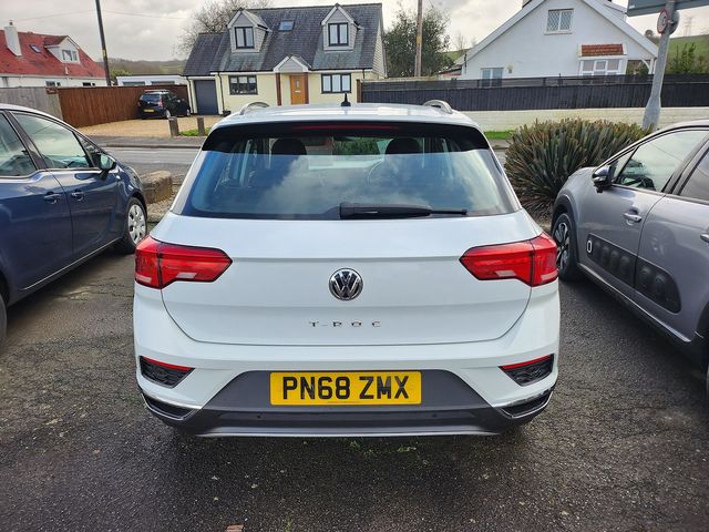 2018 VOLKSWAGEN T-Roc SE 1.0 TSI 115 PS 6-speed manual - Picture 5