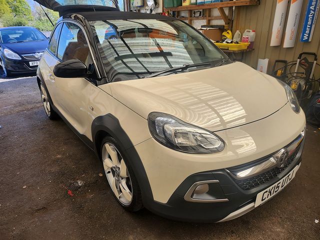 2015 VAUXHALL ADAM Rocks Air 1.4i 87PS - Picture 2
