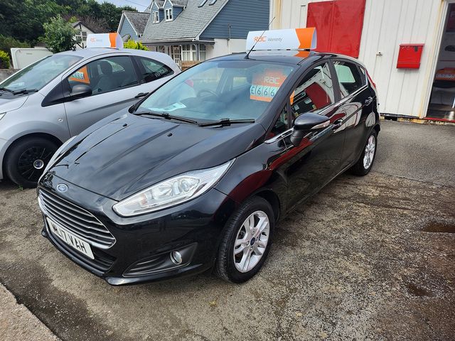 2017 FORD Fiesta Zetec 1.25 82PS - Picture 2