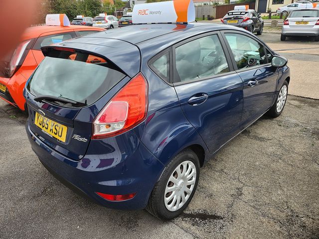 2015 FORD Fiesta Style 1.5TDCi 75PS - Picture 5